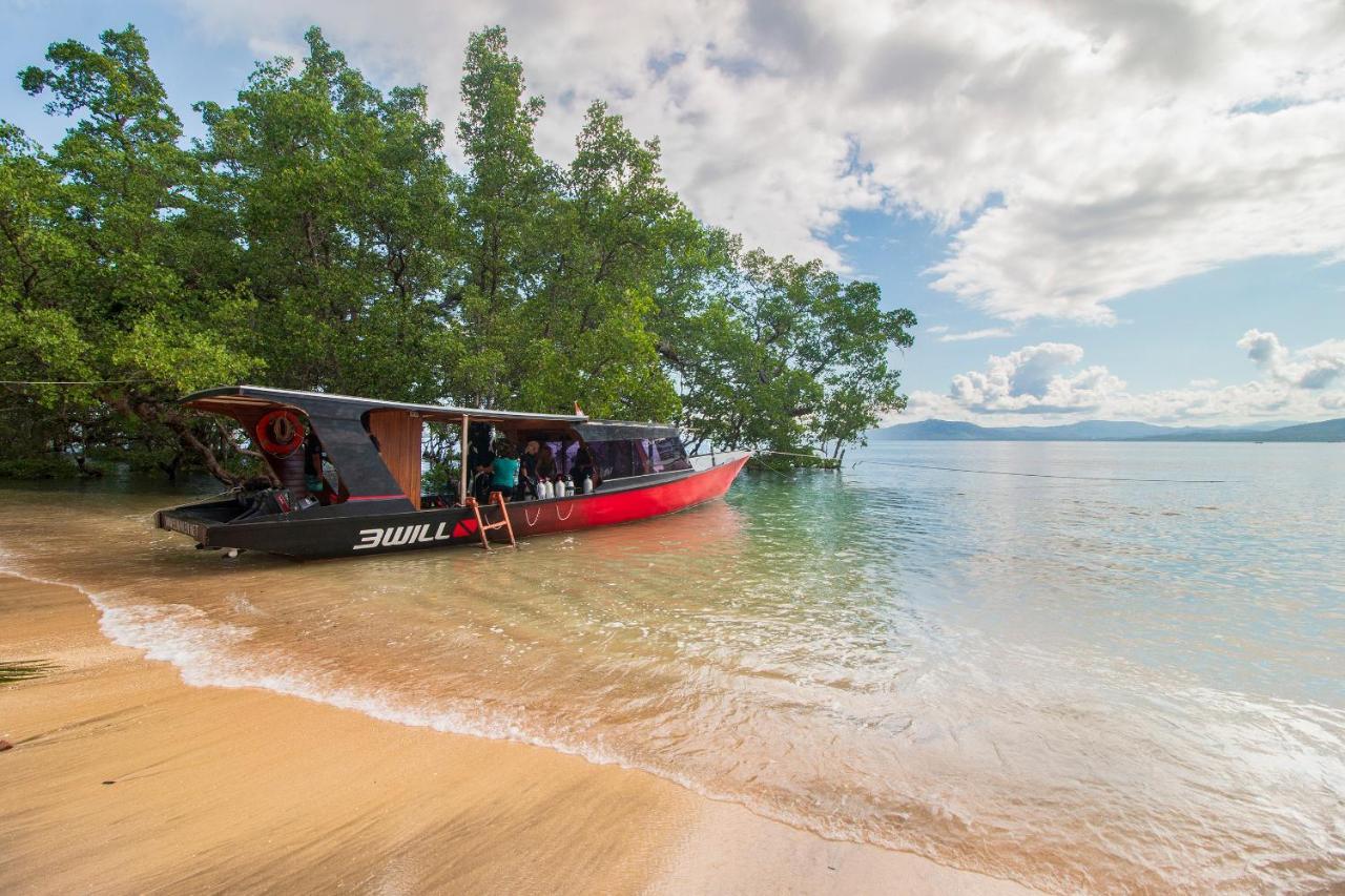 3Will Bunaken Dive Resort Exterior photo